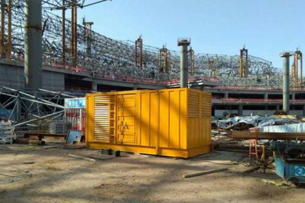 江城发电机出租如何判断空气滤清器是否需要更换？